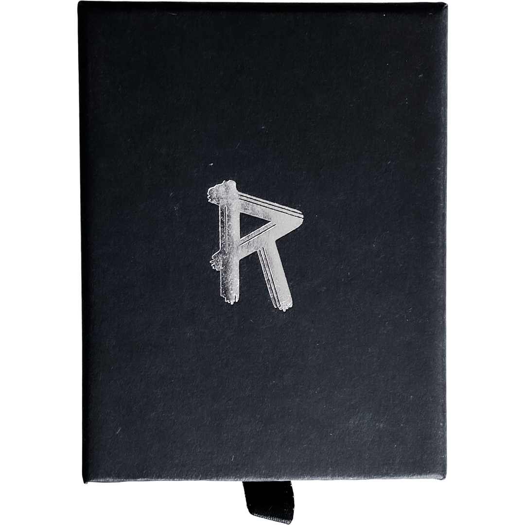 R - Necklace